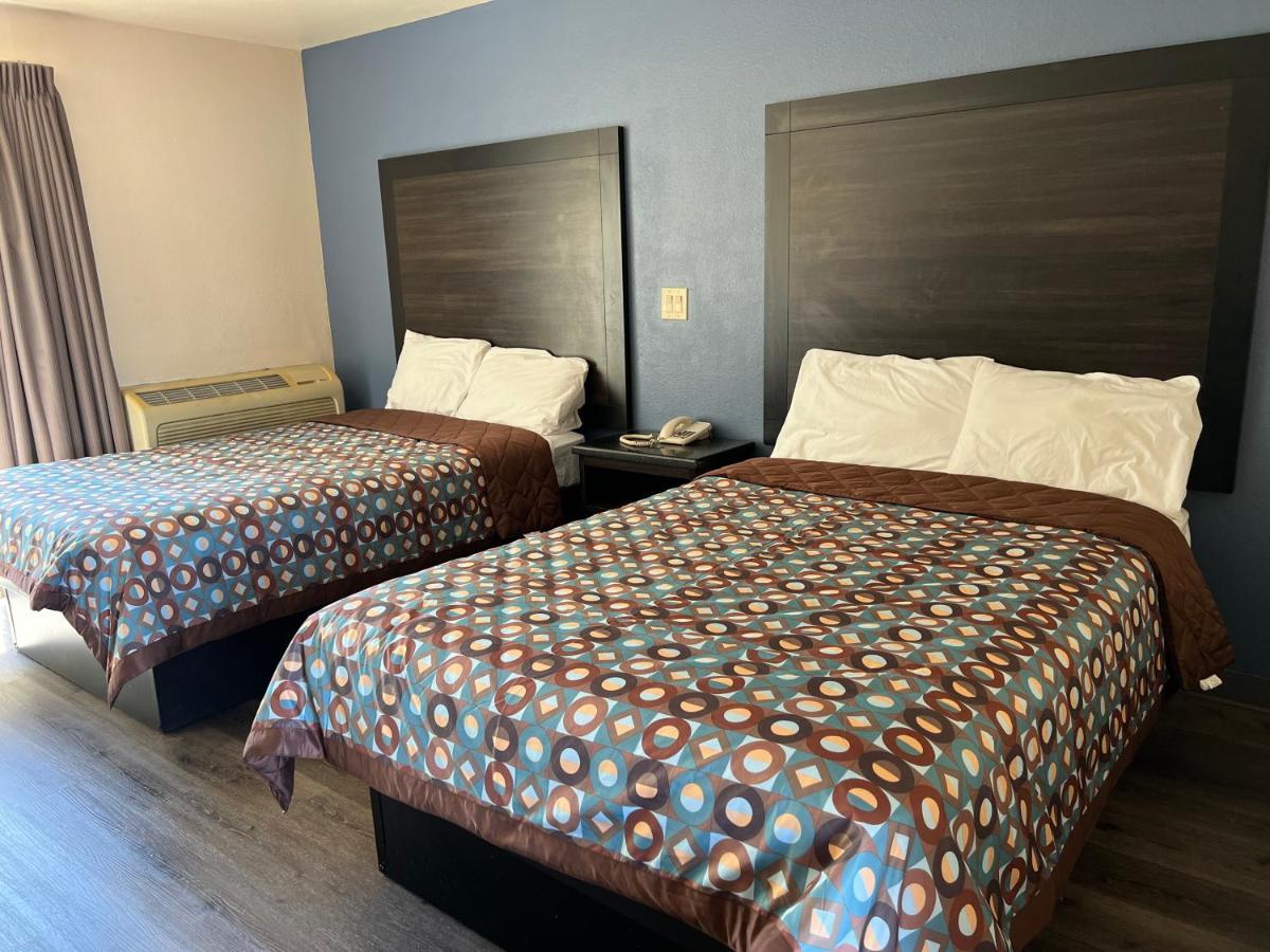 Economy Inn Фресно Экстерьер фото