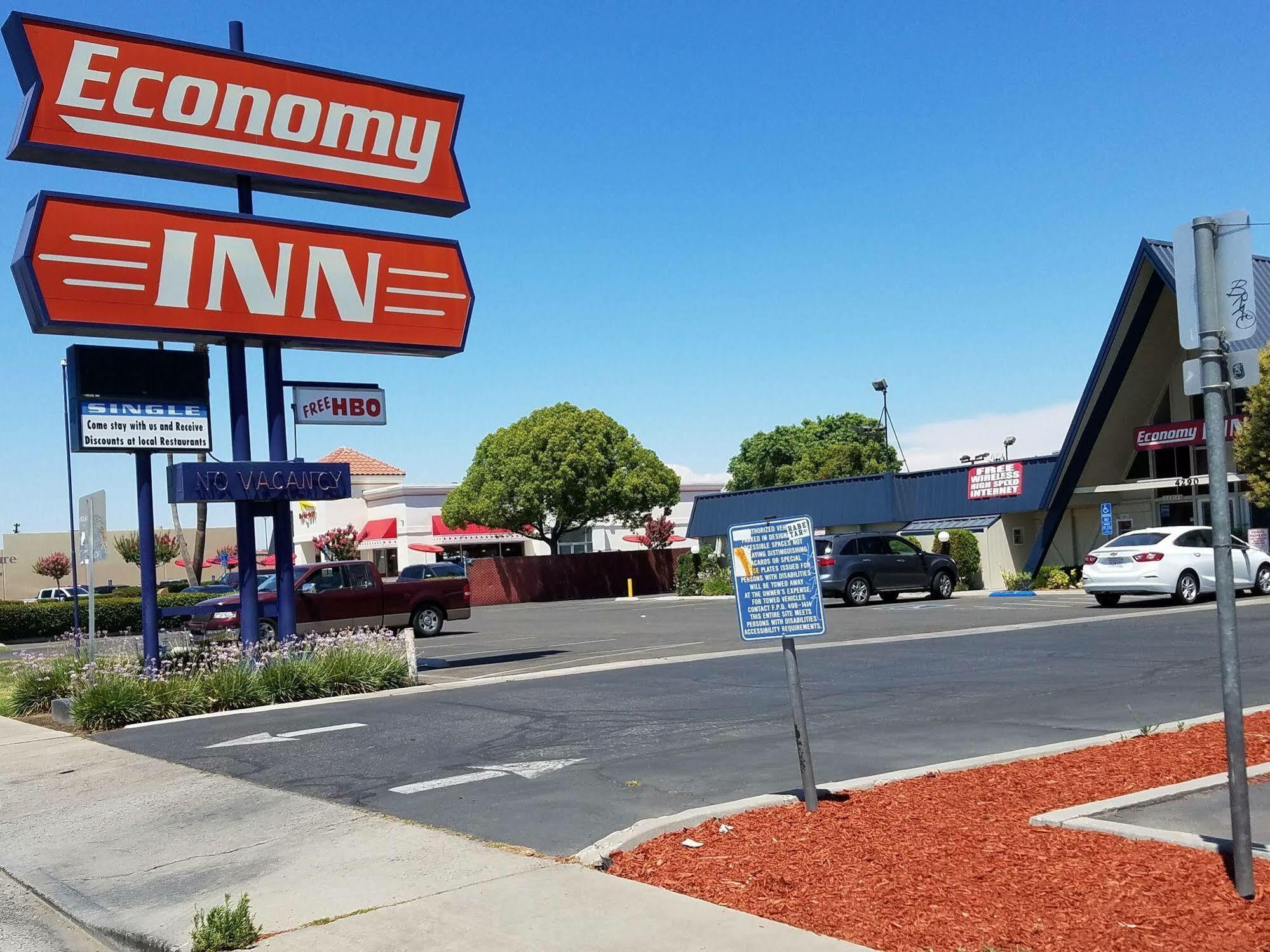 Economy Inn Фресно Экстерьер фото